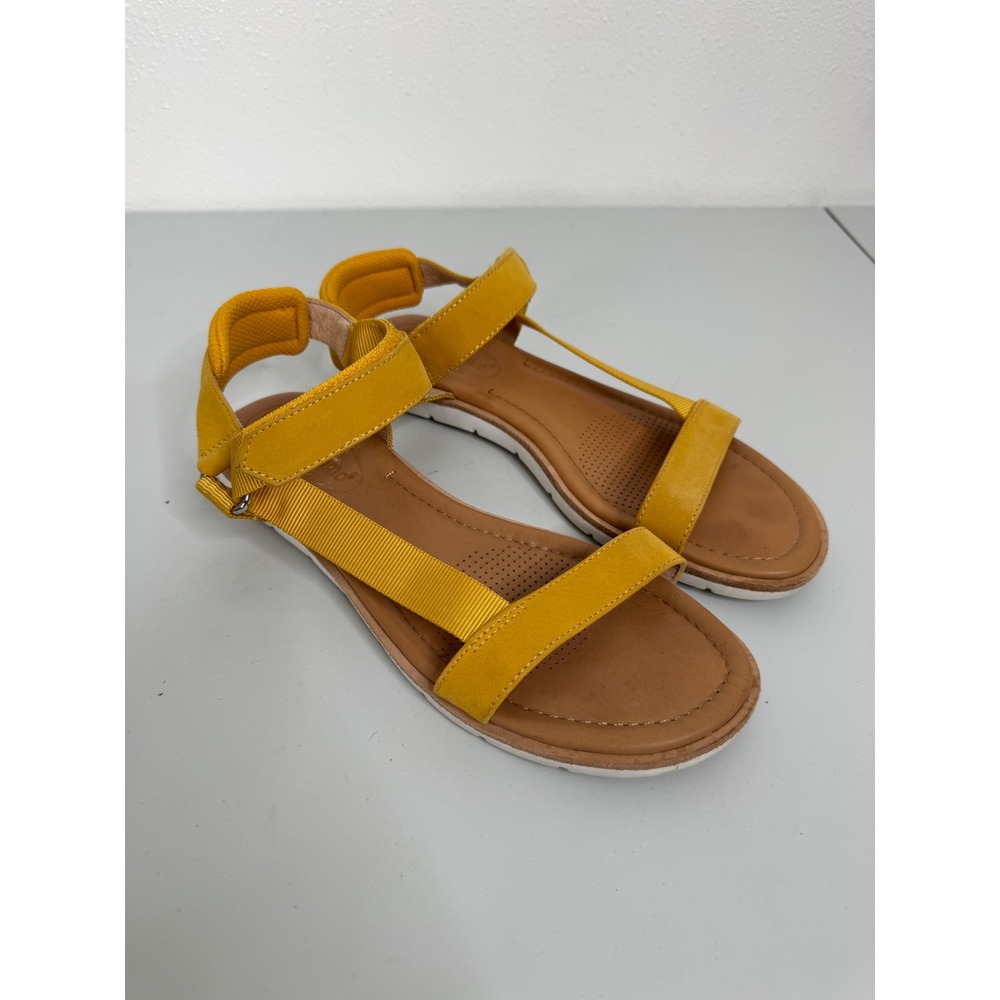 CC‎ Corso Como Womens Yellow Strappy Sandals Ankle Strap Flat Shoes Size 7.5 M